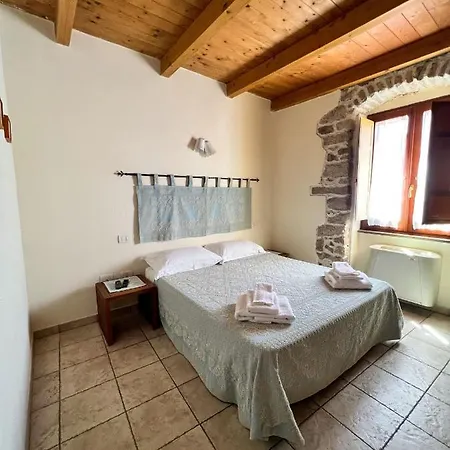 La Vecchia Torre בית הארחה