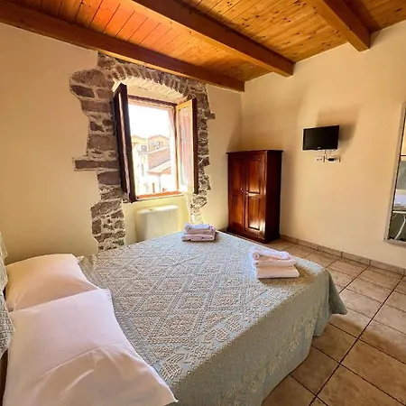 Guest house La Vecchia Torre Bosa