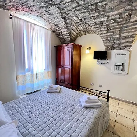 Guest house La Vecchia Torre Bosa