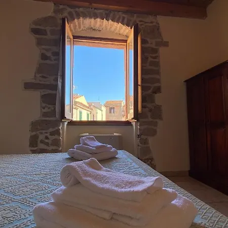 La Vecchia Torre Guest house