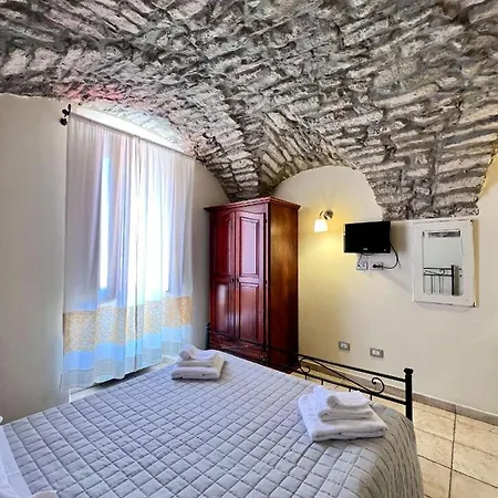 La Vecchia Torre Guest house