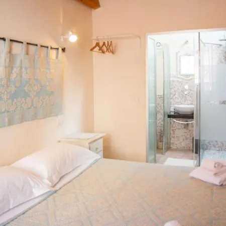 La Vecchia Torre 3* Боса