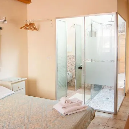 Guest house La Vecchia Torre