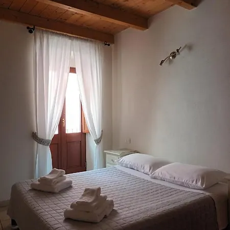 La Vecchia Torre Guest house