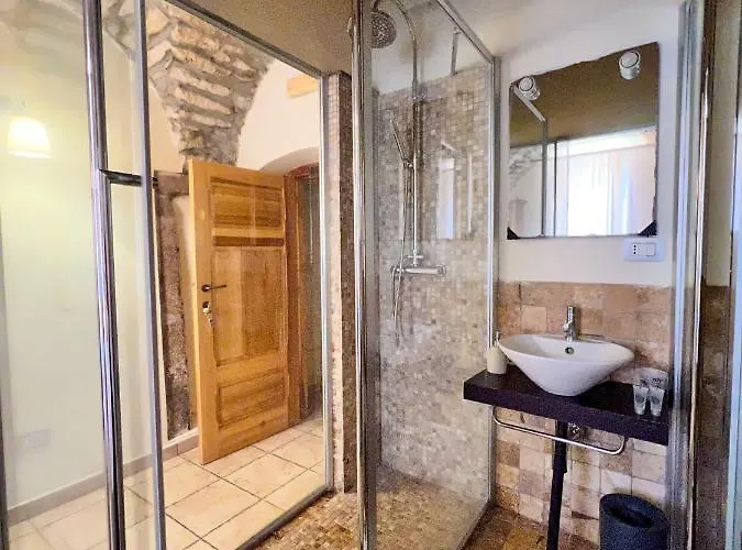 La Vecchia Torre Гостевой дом